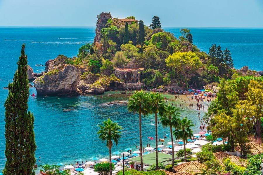 Lovely image of Isola Bela, in Sicily